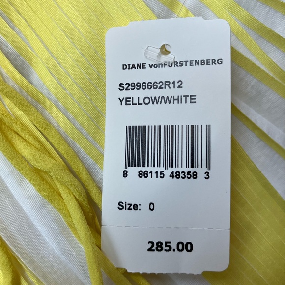 Diane Von Furstenberg Yellow and White “New Keoni” Pleated Peasant Top - Picture 5 of 7